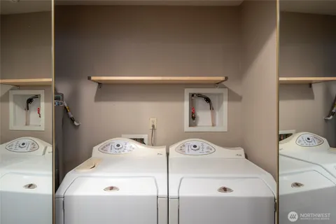 $385,000 | 17124 44th Avenue West, Unit A101, Lynnwood, WA 98037