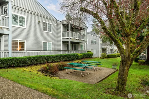 $385,000 | 17124 44th Avenue West, Unit A101, Lynnwood, WA 98037