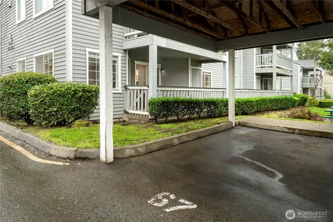 $385,000 | 17124 44th Avenue West, Unit A101, Lynnwood, WA 98037