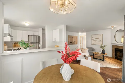 $385,000 | 17124 44th Avenue West, Unit A101, Lynnwood, WA 98037