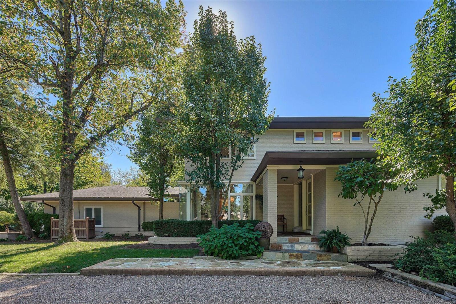 2120 Warson Road St. Louis, MO 63124 - Photo 1 of 50 Gallery Image 1