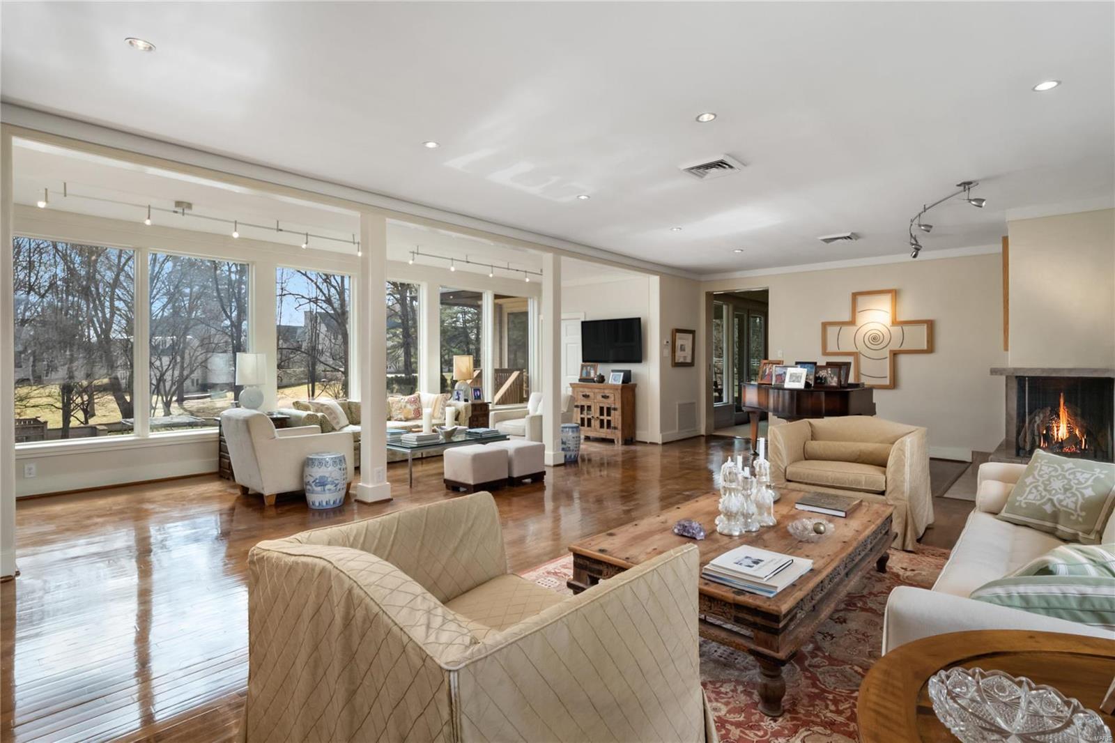 2120 Warson Road St. Louis, MO 63124 - Photo 13 of 50 Gallery Image 13