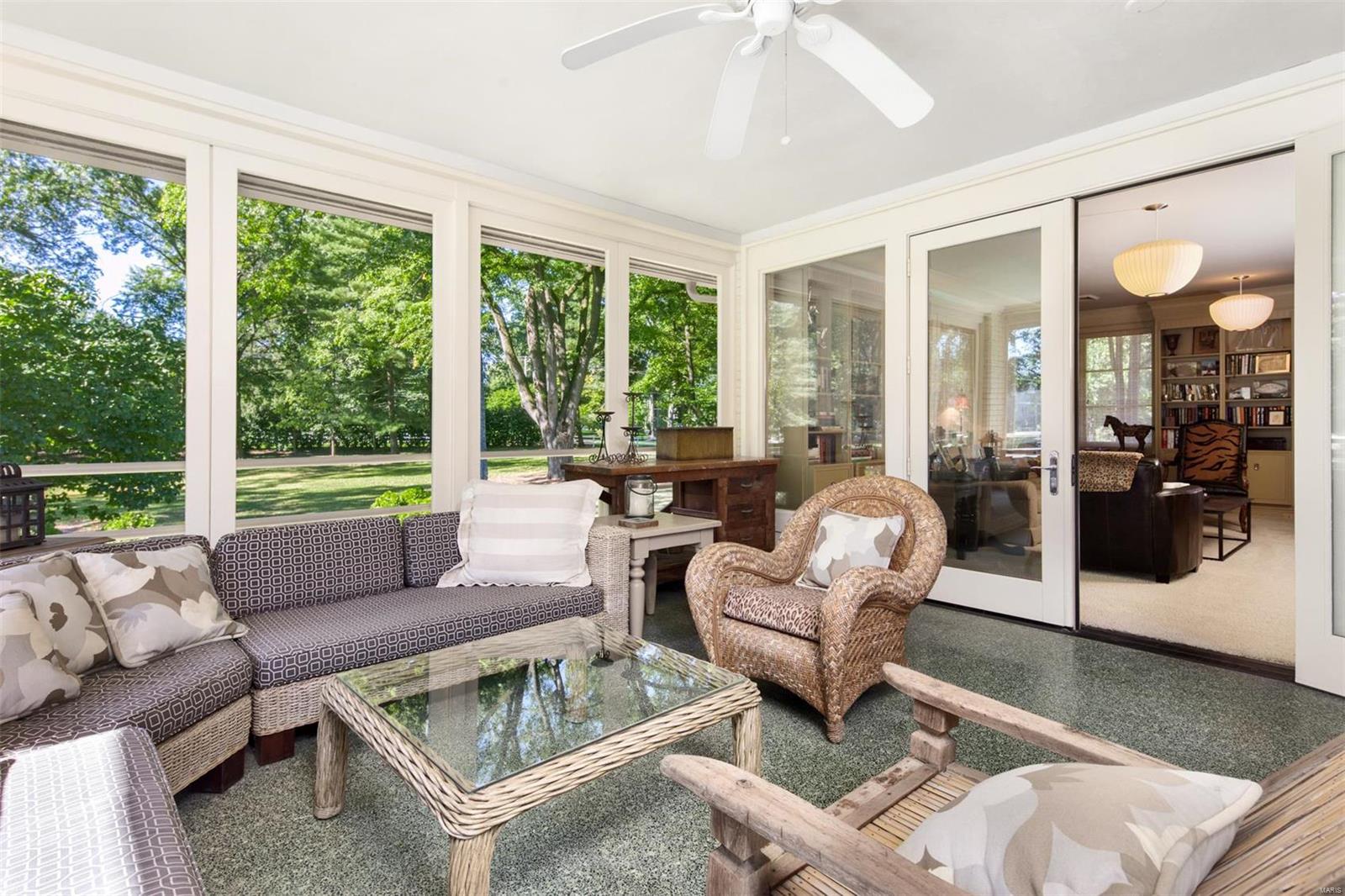 2120 Warson Road St. Louis, MO 63124 - Photo 17 of 50 Gallery Image 17