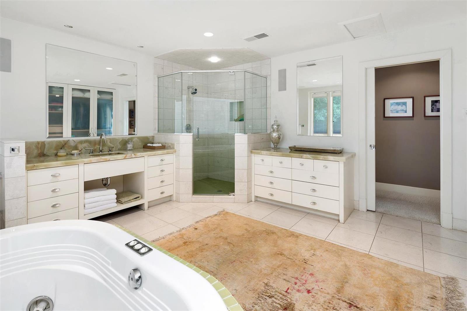 2120 Warson Road St. Louis, MO 63124 - Photo 23 of 50 Gallery Image 23