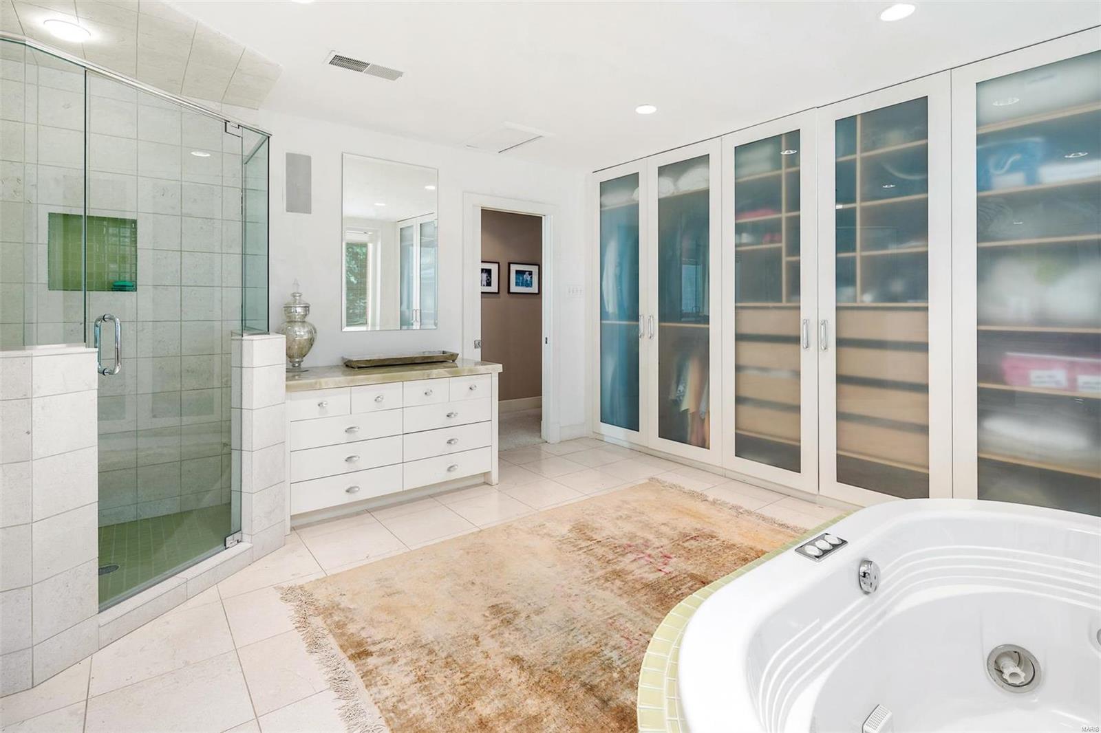2120 Warson Road St. Louis, MO 63124 - Photo 24 of 50 Gallery Image 24