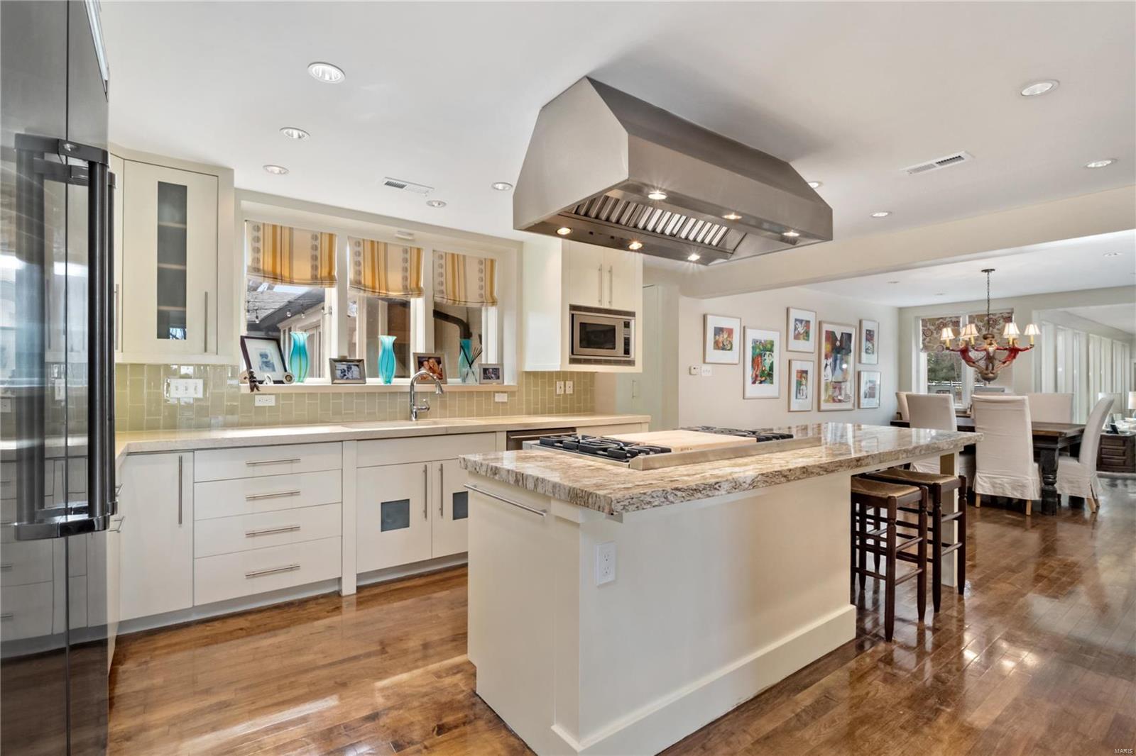 2120 Warson Road St. Louis, MO 63124 - Photo 9 of 50 Gallery Image 9