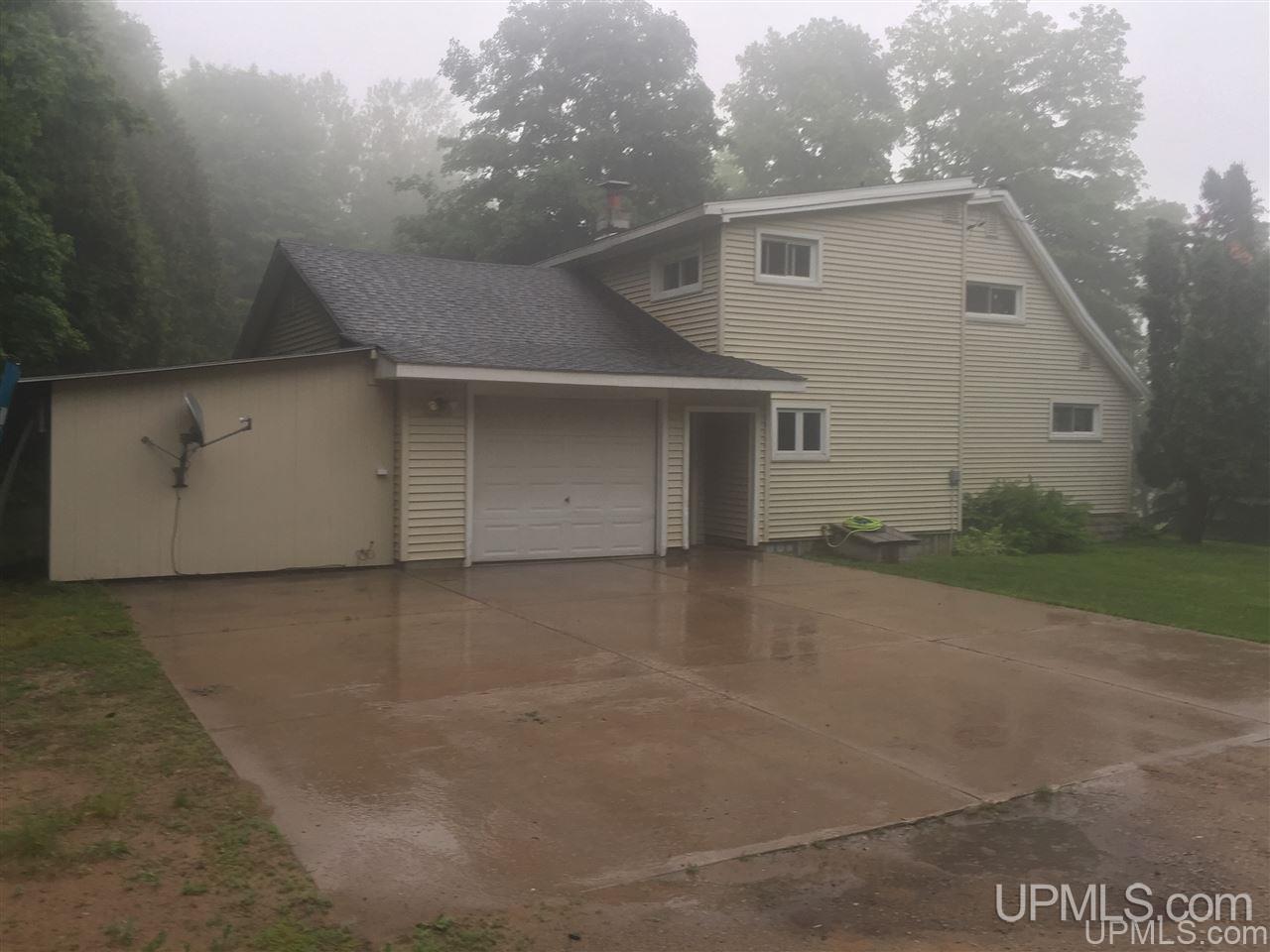 E9280 Lehnen Road Munising, MI 49862 - Photo 14 of 15 Gallery Image 14