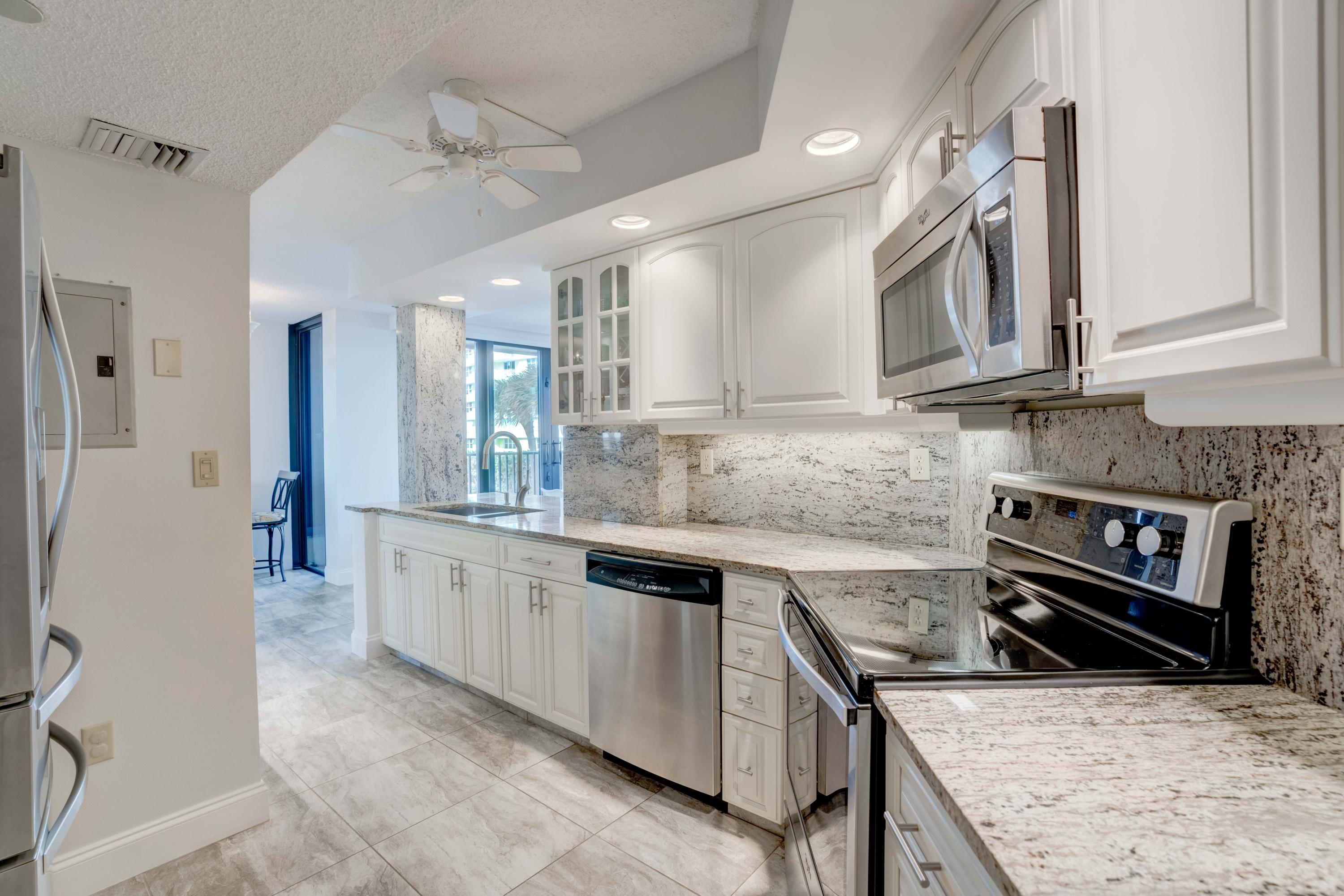 450 Ocean Drive, Unit 102 Juno Beach, FL 33408 - Photo 11 of 40 Kitchen