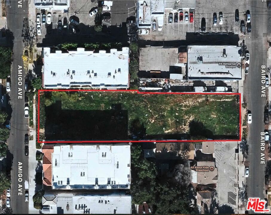 7131 Baird Avenue Reseda, CA 91335 - Photo 2 of 5