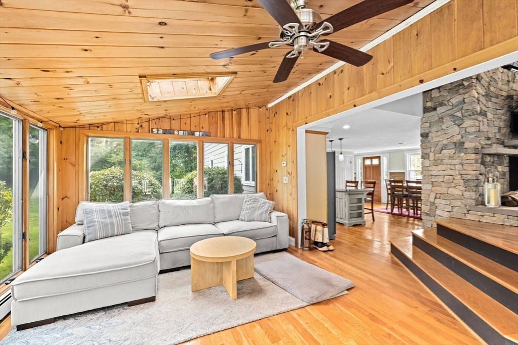 22 Kings Way Scituate, MA 02066 - Photo 14 of 27