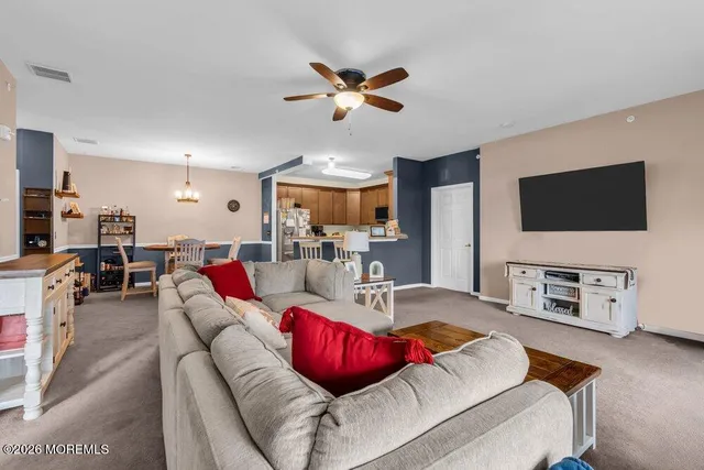 $489,000 | 136 Mill Pond Way, Unit 22, Eatontown, NJ 07724