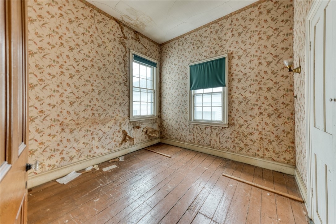 2 Elm Street Westerly, RI 02891 - Photo 37 of 50