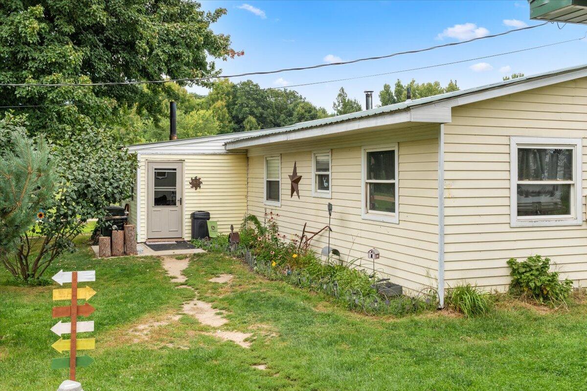7120 Cedar Lake Road Northeast Edmore, MI 48829 - Photo 2 of 26 02-IMG_7474