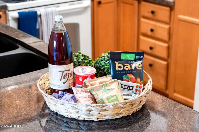 $2,500 | 533 West Guadalupe Road, Unit 1063, Mesa, AZ 85210