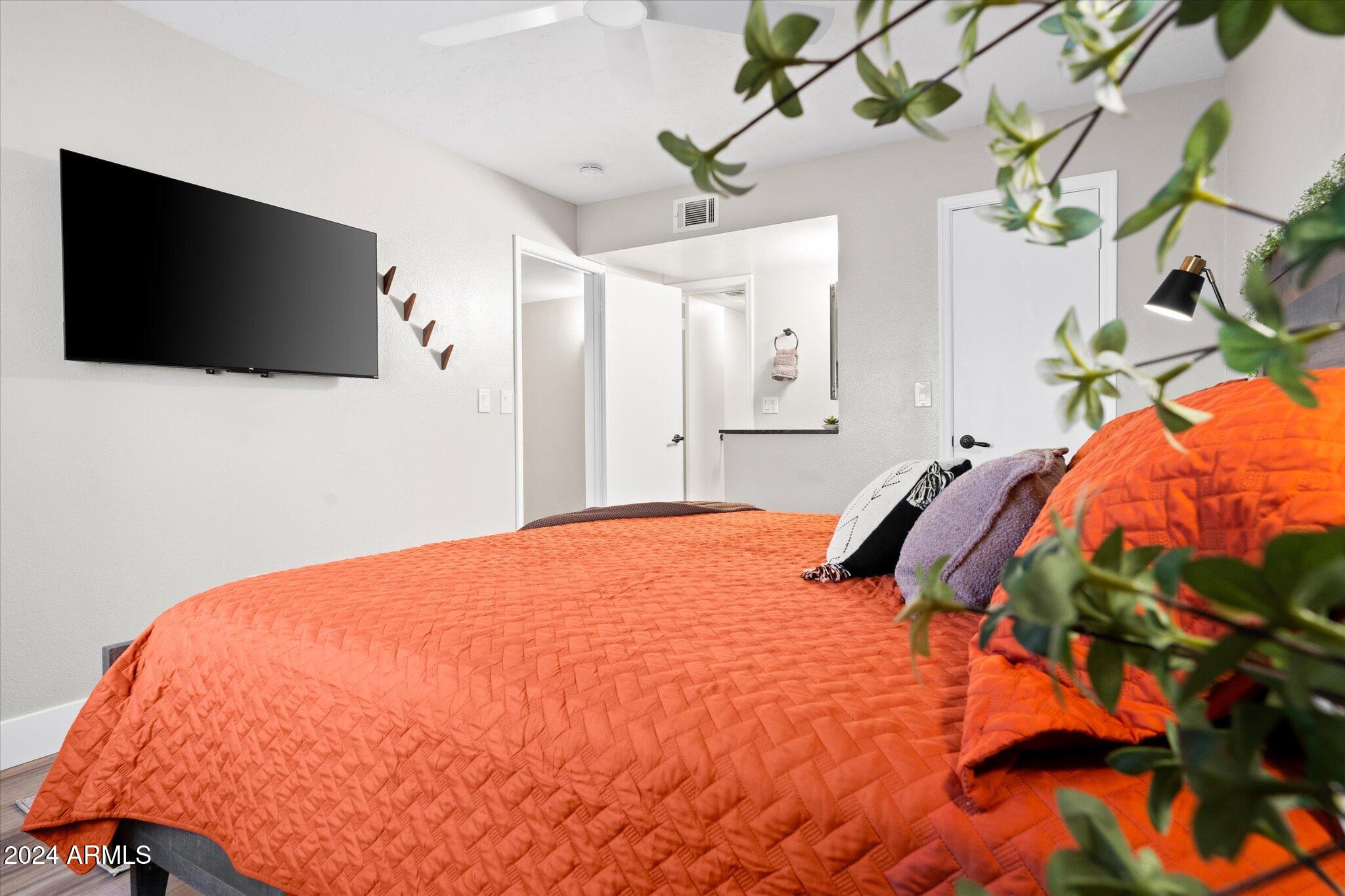 533 West Guadalupe Road, Unit 1063 Mesa, AZ 85210 - Photo 29 of 57 1063 At Mesa Primary Bedroom