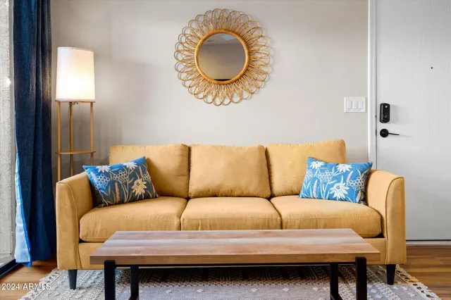 $2,500 | 533 West Guadalupe Road, Unit 1063, Mesa, AZ 85210