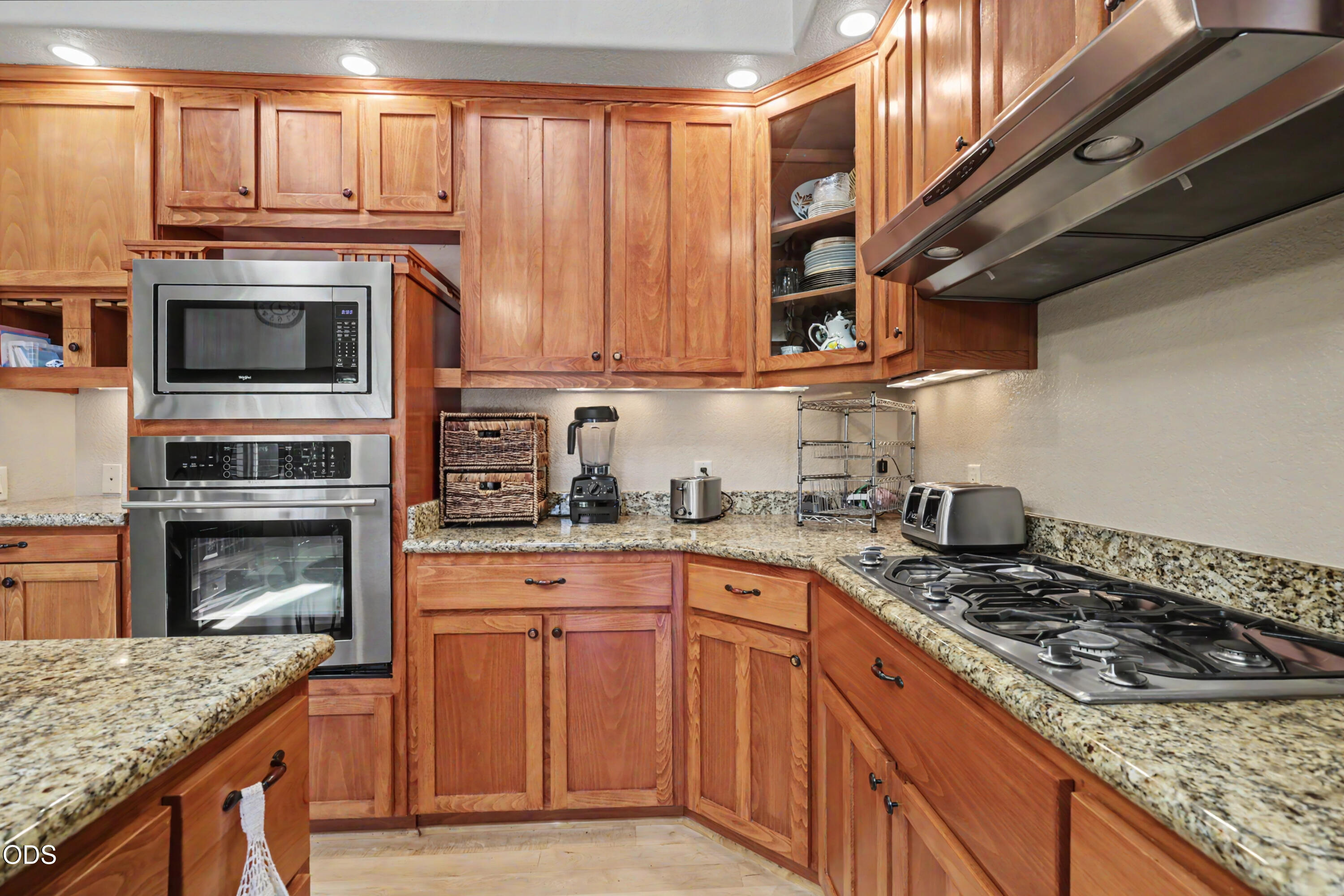 225 Echo Way Eagle Point, OR 97524 - Photo 17 of 63