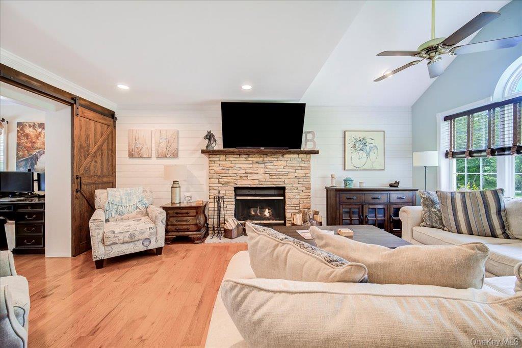 124 Rutsonville Road Wallkill, NY 12589 - Photo 4 of 49