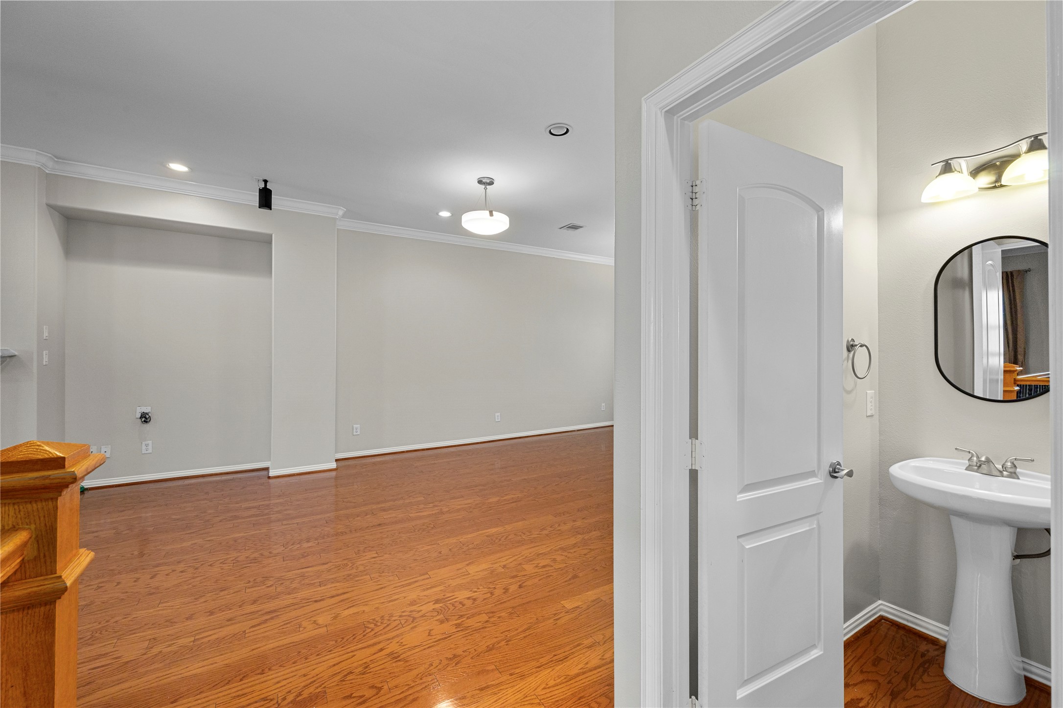 1614 Stuart Street Houston, TX 77004 - Photo 11 of 35