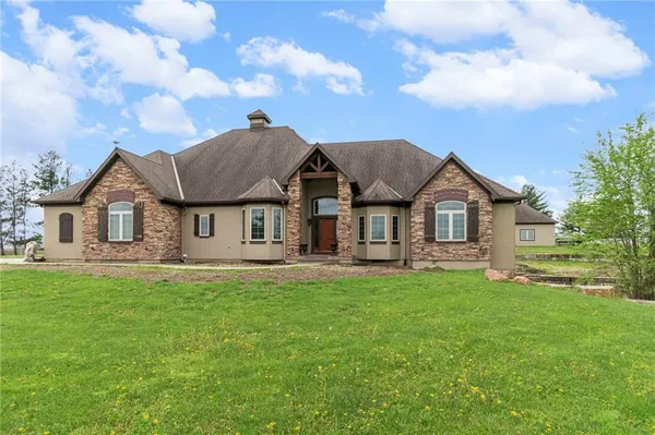 $1,875,000 | 16108 Plattsburg Road, Kearney, MO 64060
