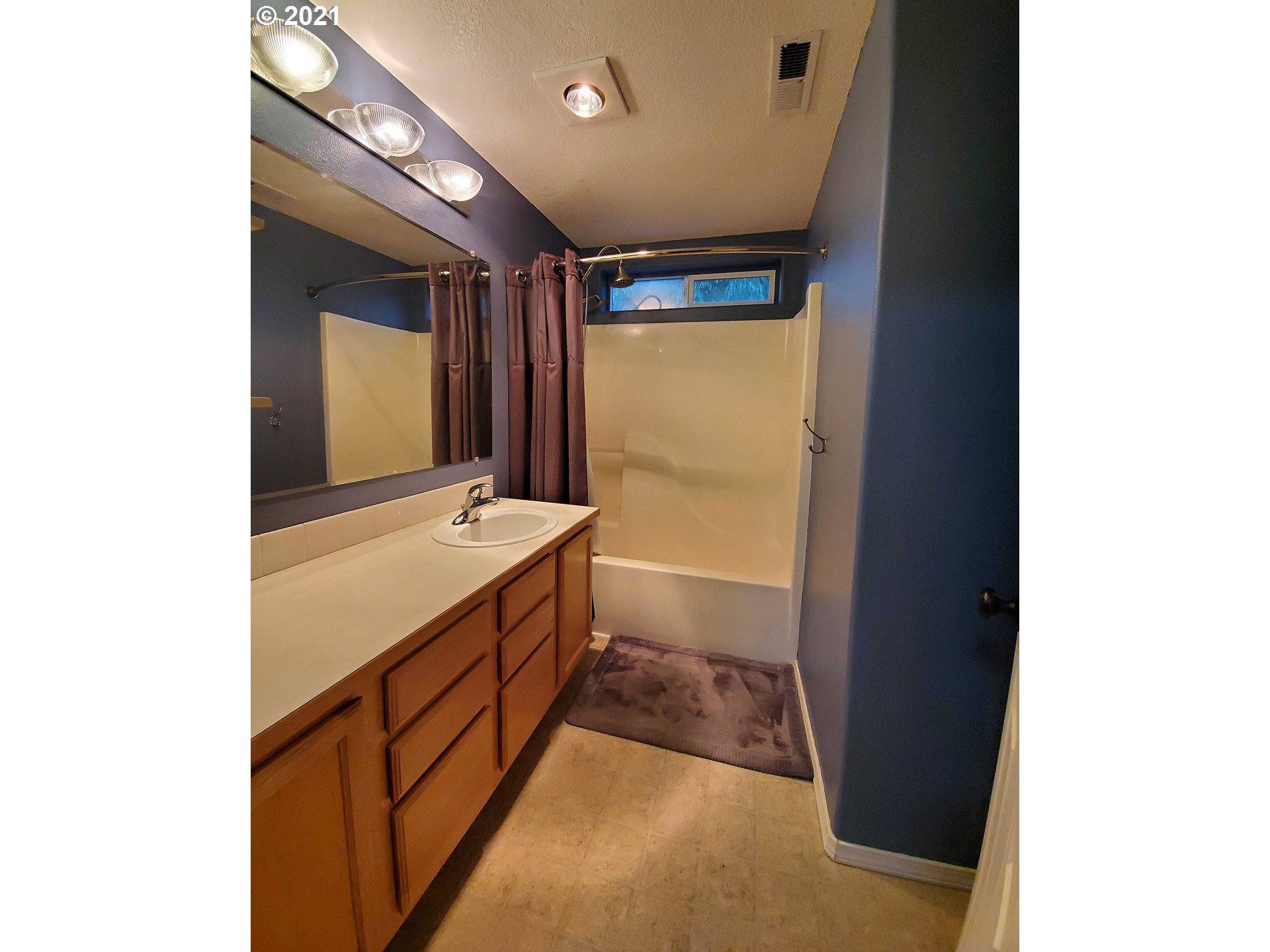 5911 Pumice Place Springfield, OR 97478 - Photo 6 of 17 Gallery Image 6
