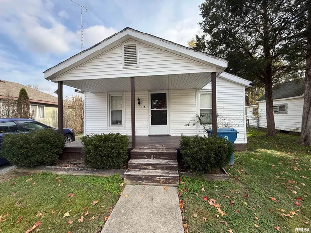$65,000 | 116 Wilson Street, Hurst, IL 62949