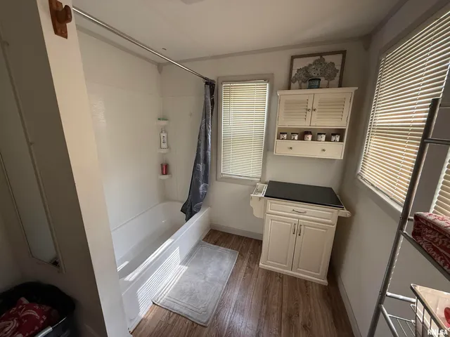 $65,000 | 116 Wilson Street, Hurst, IL 62949