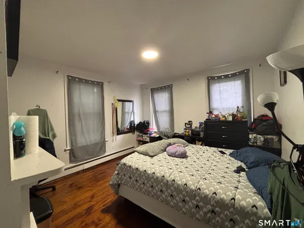 $650,000 | 118-120 Pequonnock Street, Bridgeport, CT 06604