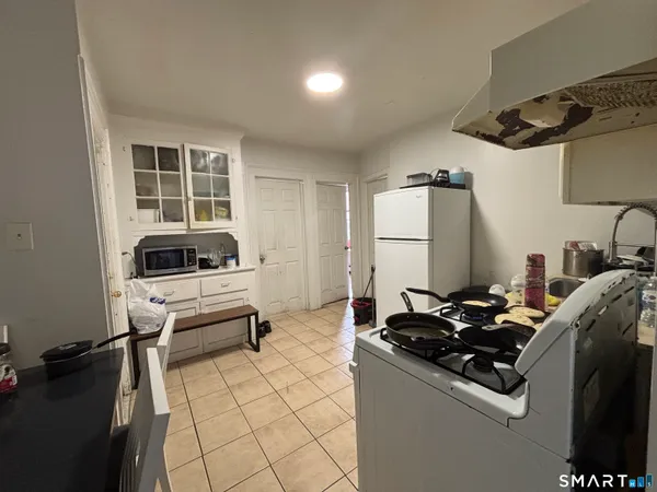 $650,000 | 118-120 Pequonnock Street, Bridgeport, CT 06604