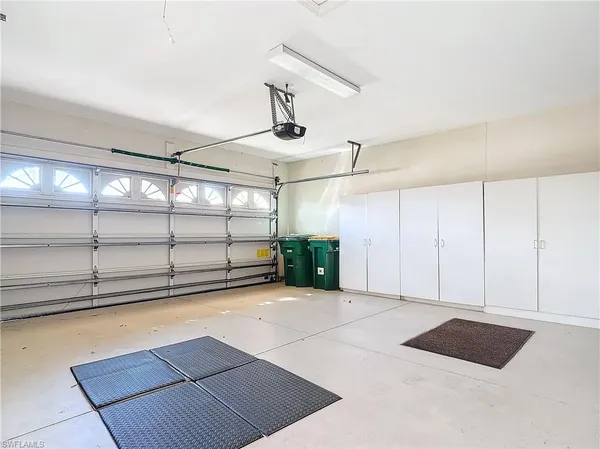 a view of a garage