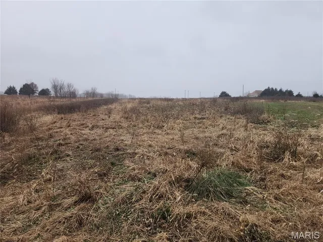 $310,000 | 23235 Dalton Road, Warrenton, MO 63383