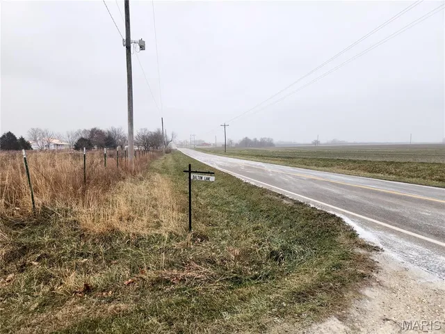 $295,000 | 23235 Dalton Road, Warrenton, MO 63383