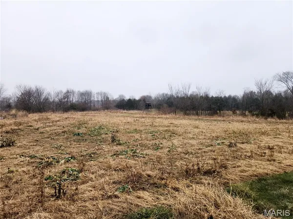 $295,000 | 23235 Dalton Road, Warrenton, MO 63383