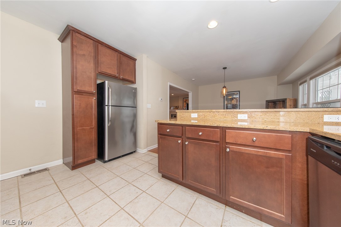 3083 Edgehill Road Cleveland, OH 44118 - Photo 13 of 28 The Kitchen with ceramic tile floor