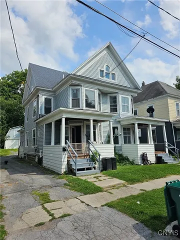 $1,200 | 114 North Pleasant Street, Watertown, NY 13601