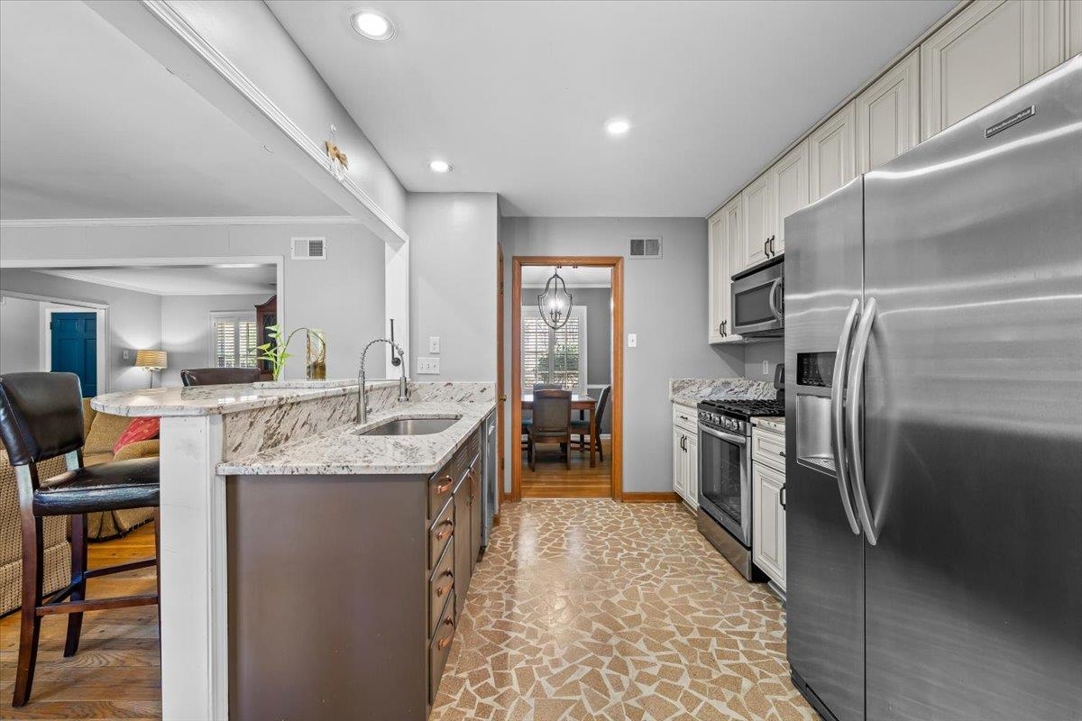 5457 Quince Road Memphis, TN 38119 - Photo 13 of 36