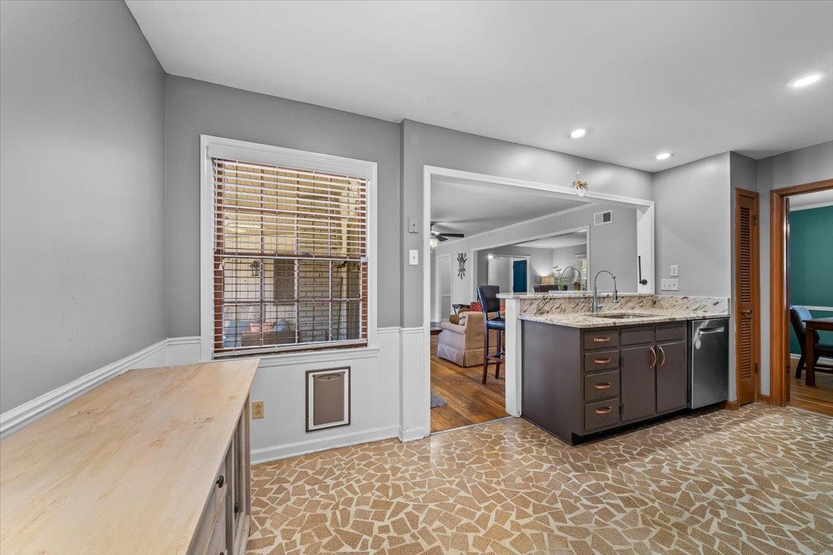 5457 Quince Road Memphis, TN 38119 - Photo 18 of 36