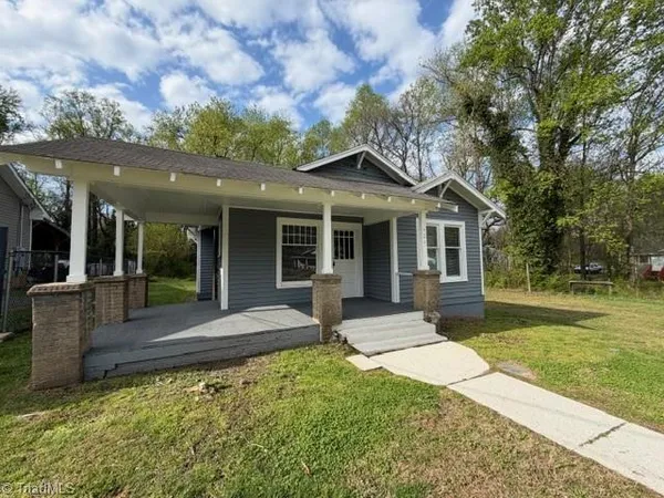 $1,200 | 1408 Harding Street, Winston-Salem, NC 27107