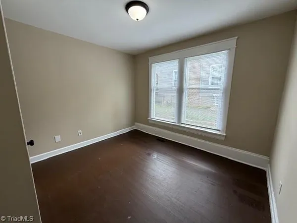 $1,200 | 1408 Harding Street, Winston-Salem, NC 27107