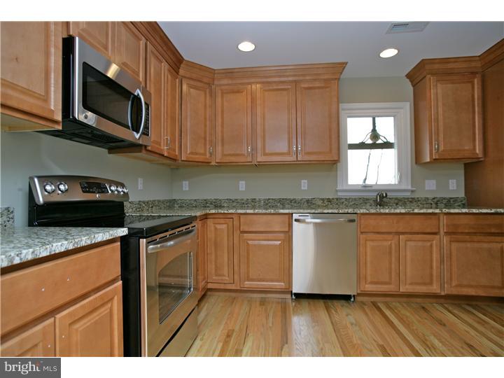 214 Dutton Mill Road West Chester, PA 19382 - Photo 14 of 20 Kitchen