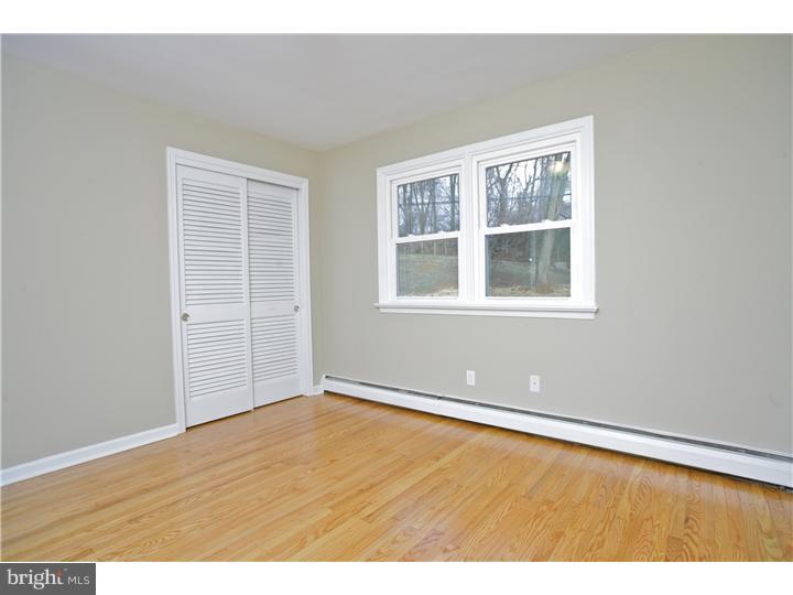 214 Dutton Mill Road West Chester, PA 19382 - Photo 4 of 20 Bedroom - Main