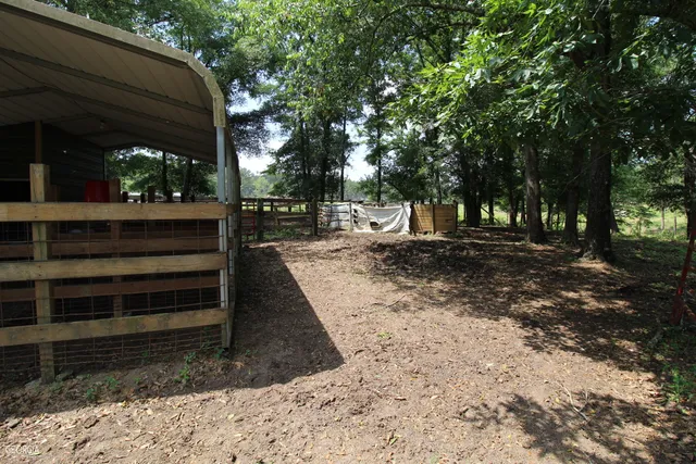 $950,000 | 507 Js McLeod Jr Way, Blakely, GA 39823