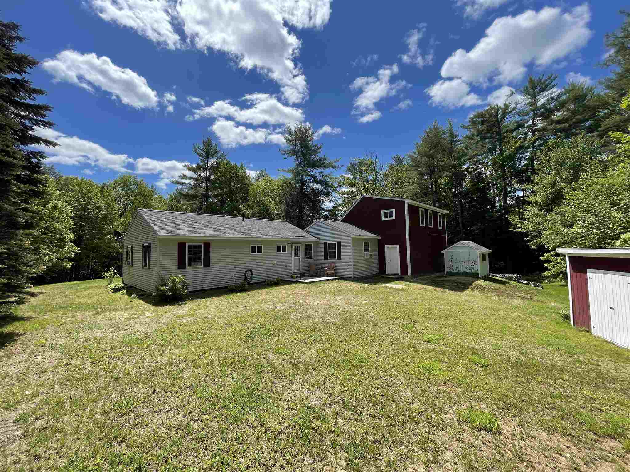 11 Jewell Road Wilmot, NH 03287 - Photo 2 of 27