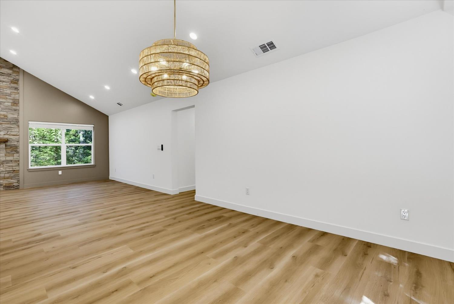 12176 East Bennett Road Grass Valley, CA 95945 - Photo 17 of 81