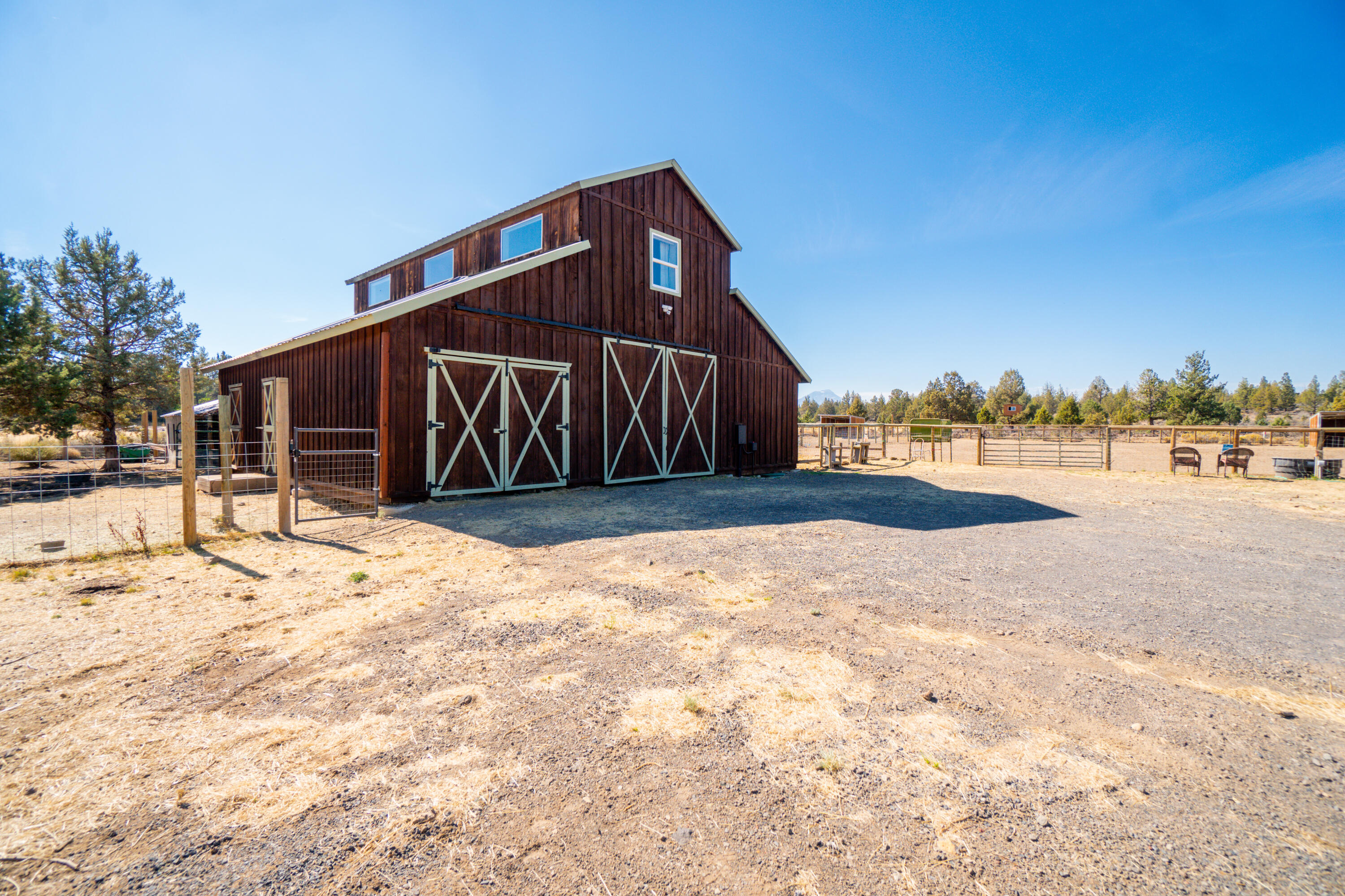 67395 Fryrear Road Bend, OR 97703 - Photo 46 of 71 51. Barn exterior