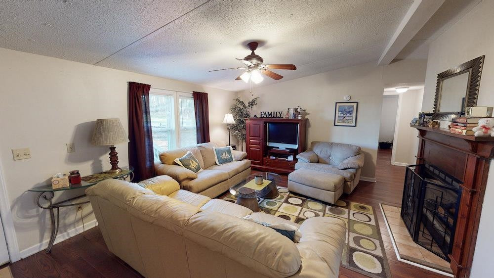 2389 Government Road Clayton, NC 27520 - Photo 4 of 33 Photo 4