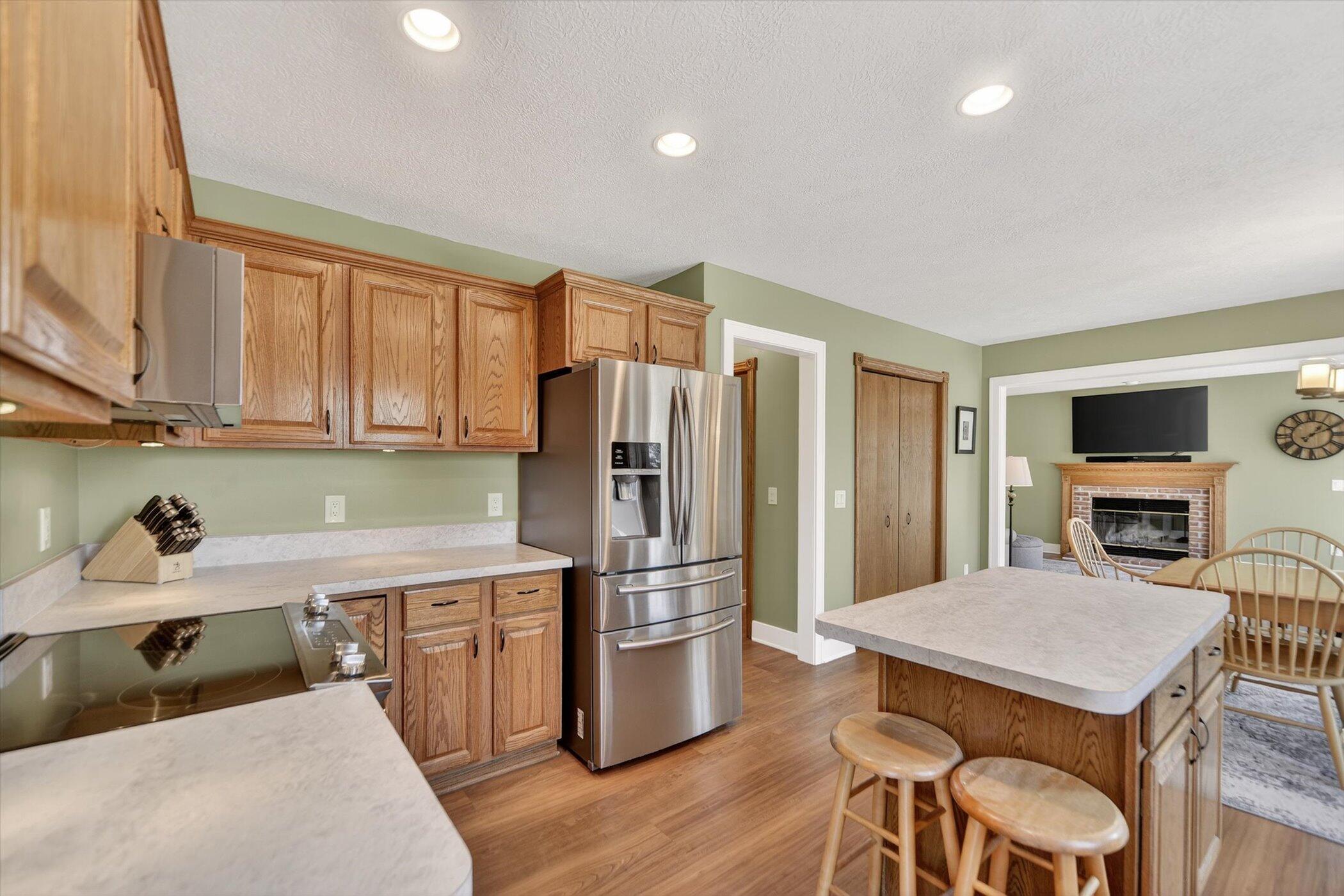 12800 South Wright Road Eagle, MI 48822 - Photo 18 of 58 18-12800 S Wright Rd Eagle-Windowstill