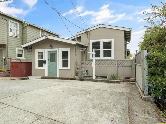 $1,195,000 | 812 Washington Avenue, Albany, CA 94706