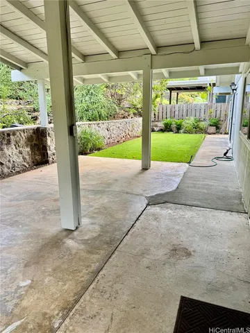 a view of a garden with porch