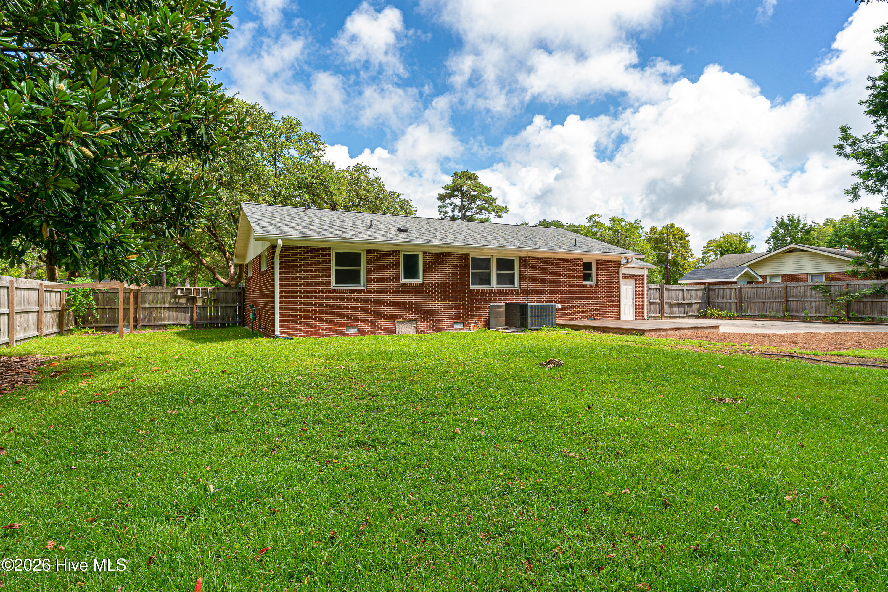 4111 Country Club Road Morehead City, NC 28557 - Photo 28 of 50 Gallery Image 28